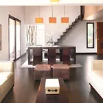 **** Casa Di Fiumu **** Vila Porto-Vecchio (Corsica)