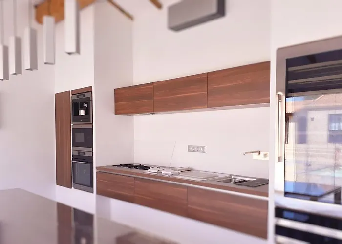 فيلة **** Casa Di Fiumu **** *