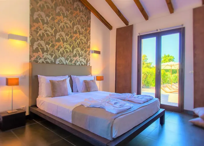 فيلة **** Casa Di Fiumu **** *